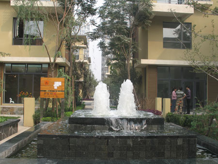 ���H�a��--�����֤Q�뤻�鲱�j�}�L