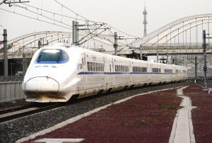 6日开始运行试验 津秦高铁年底前正式开通-津
