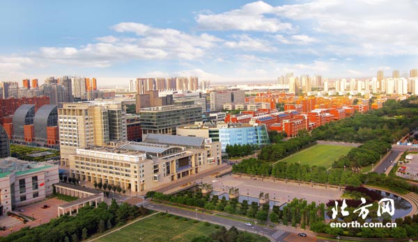 天津开发区上半年主要经济指标排全国同级首位