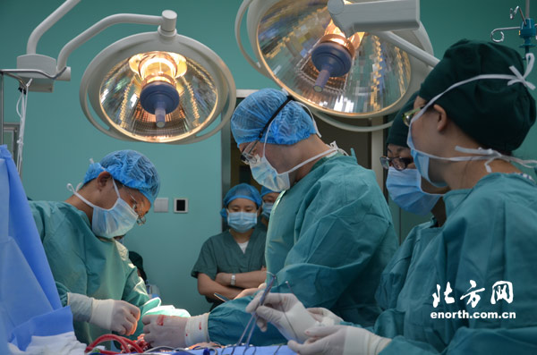 西青医院神经外科双侧开颅 医护协作挽救8岁儿