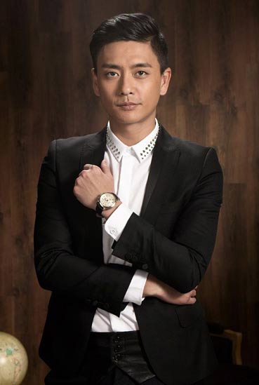 <em>黄宗泽</em>演绎百变潮男<em>发型</em> 彰显男人魅力-时尚呼