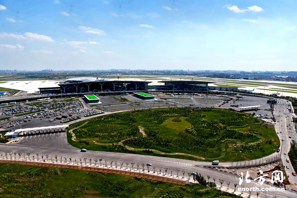 天津机场2号航站楼启用 经津进出北京免车票