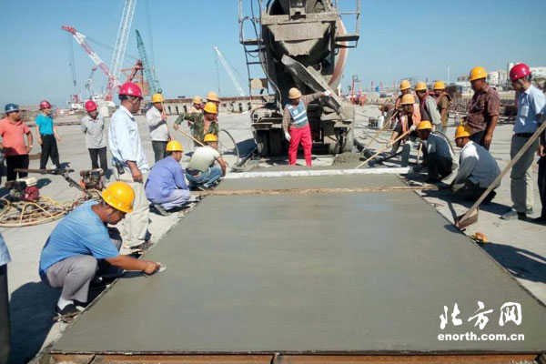天津港大港港区新建通用泊位码头及堆场施工